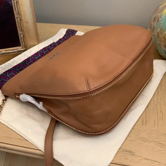 Tory Burch Ivy Crossbody in color Bark. Brand New never used - Picture 15 of 15
